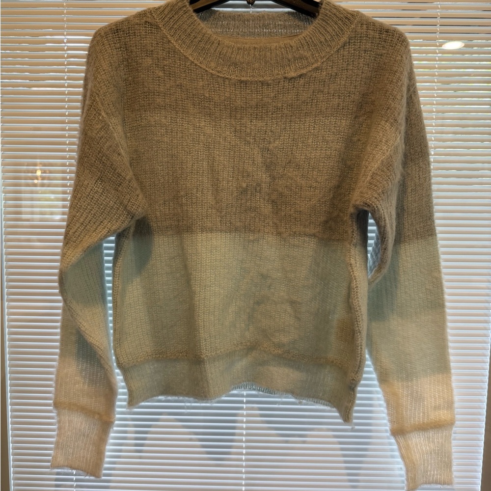 Free People Cream Textured Sweater size xsmall
